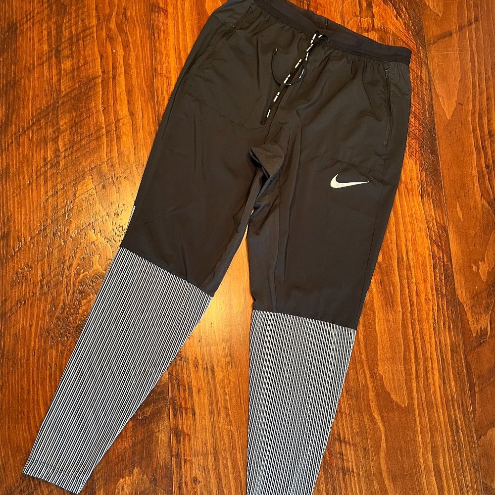 Nike Men's Running Pants, Dri-Fit, Size Med, Excellent Condition.